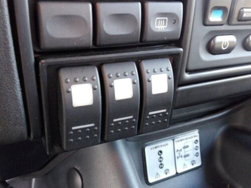 Center Dash Switch Panel - Discovery and Range Rover Classic — Panel Only, Switches are not included Perfect for lights, diff-locks, winch switches, etc. Can be mounted on either the left or right side. Compatible with Discovery and Range Rover Classic.