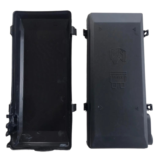 YQH101180 - Fuse Box Cover for Land Rover Discovery 2 - For Fuse that is Under the Bonnet