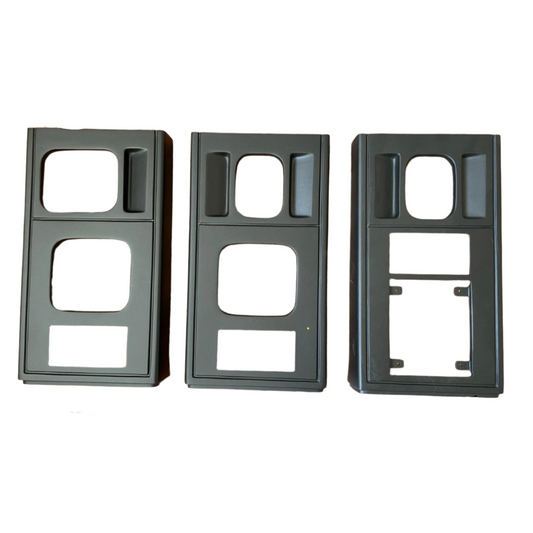 Assembly Tunnel Console Center - Range Rover Classic Harddash MUC8984 & MUC8985 — Assembly Tunnel Console Center - Range Rover Classic Harddash Available for MUC8984 (Manual) MUC8985 (Auto) LT230