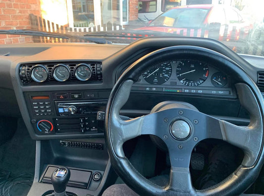 Gauge Vent for BMW E30 — This replaces any of the vents for an BMW E30 and will fit a 52mm gauge.