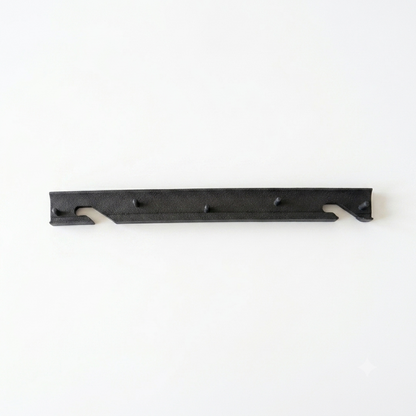 Range Rover Classic Rear Parcel Shelf Support Bracket EPE10007 / EPE10006 — Left — Range Rover Classic Rear Parcel Shelf Support Bracket EPE10007 / EPE10006 OEM Number For Reference: Left: EPE10007 / EPE 100410 / Right: EPE10006 / EPE 100400 Designed for models: Range Rover Classic (1986 – 1996)